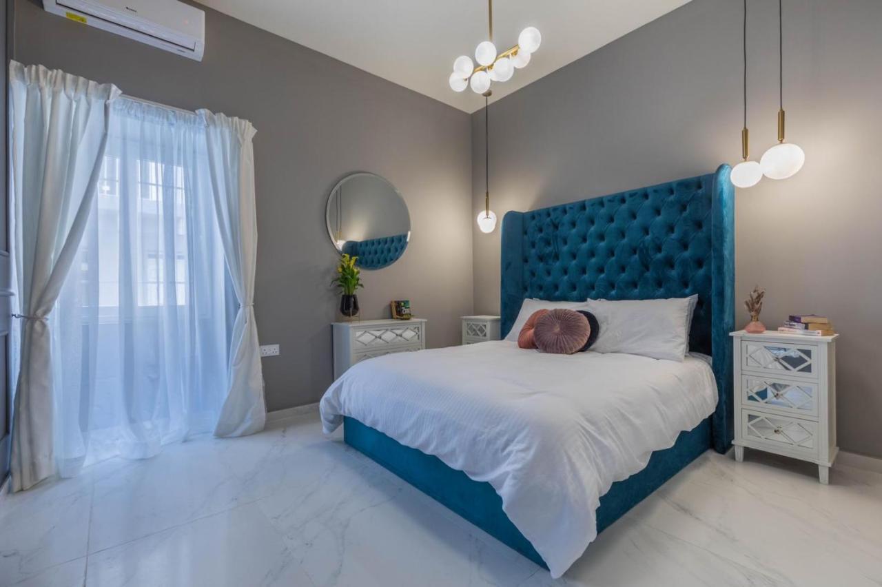 New & Unique Apartment - A 5 Minutes Ferry To Capital City Of Valletta Сенглея Экстерьер фото