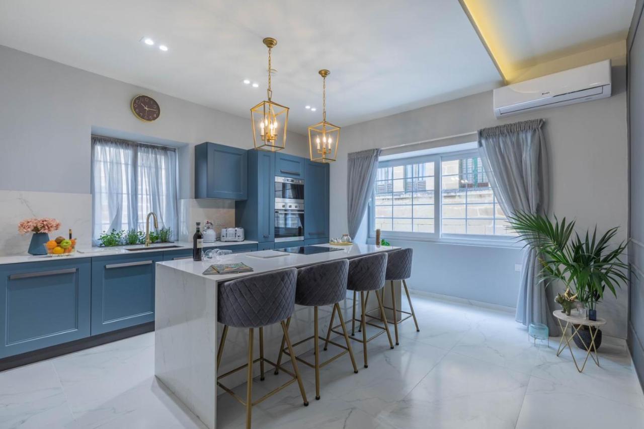New & Unique Apartment - A 5 Minutes Ferry To Capital City Of Valletta Сенглея Экстерьер фото